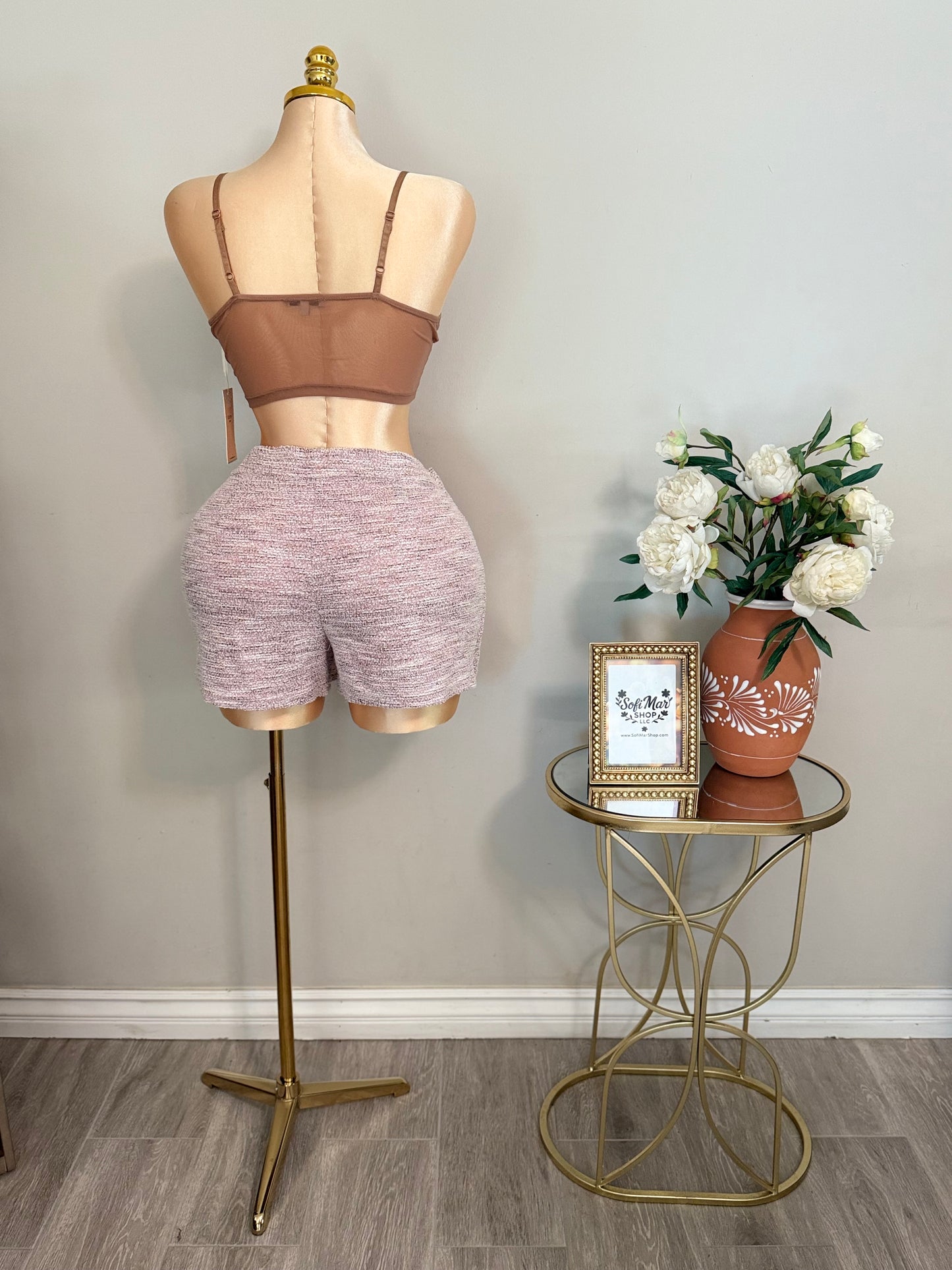 Mocha Lace Sleeveless Hook-and-eye Mesh crop top